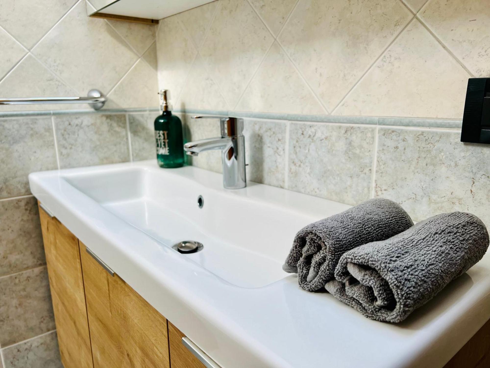Suite And Pool Castion Veronese エクステリア 写真