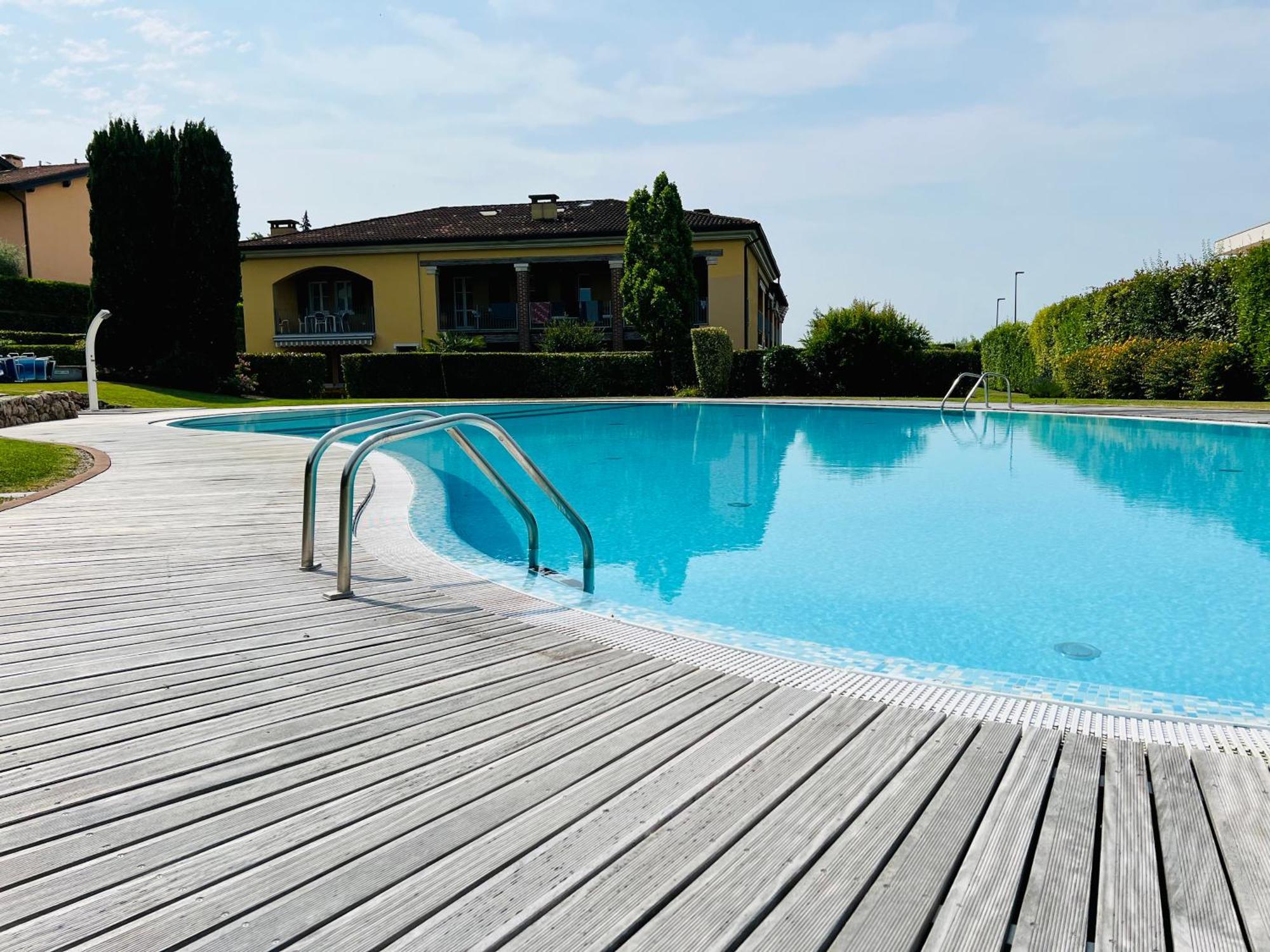 Suite And Pool Castion Veronese エクステリア 写真